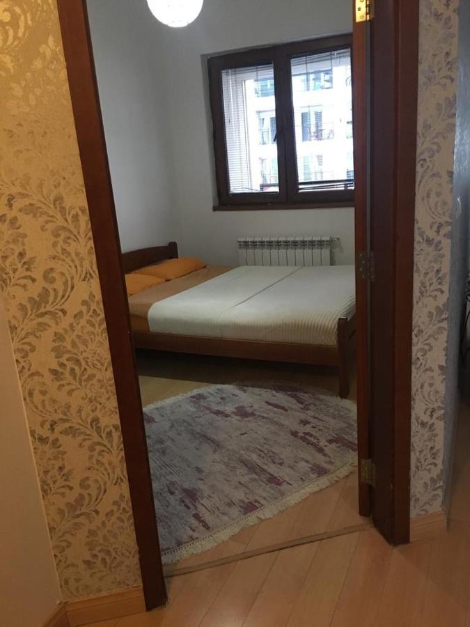 Two Rooms And Kitchen, Bathroom With Balcony Apartment Skopje Exterior photo